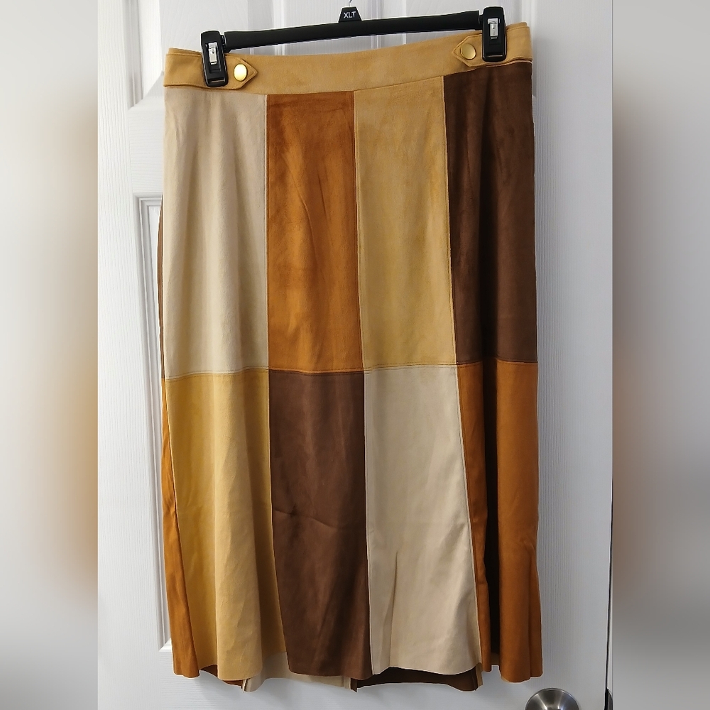Cato Patchwork Faux‑Suede Skirt – 14/16W – New Without Tags – 70s Retro Vibe